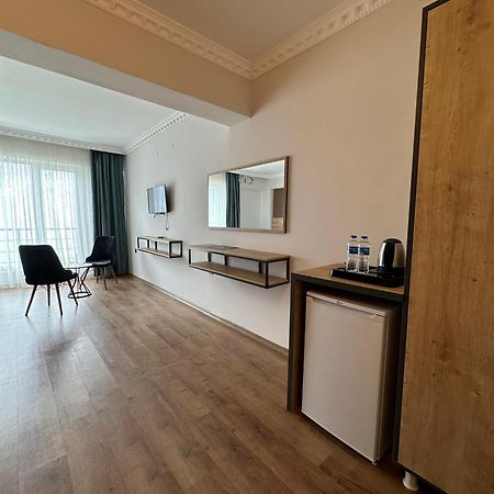 Orient Hotel Wan Zewnętrze zdjęcie