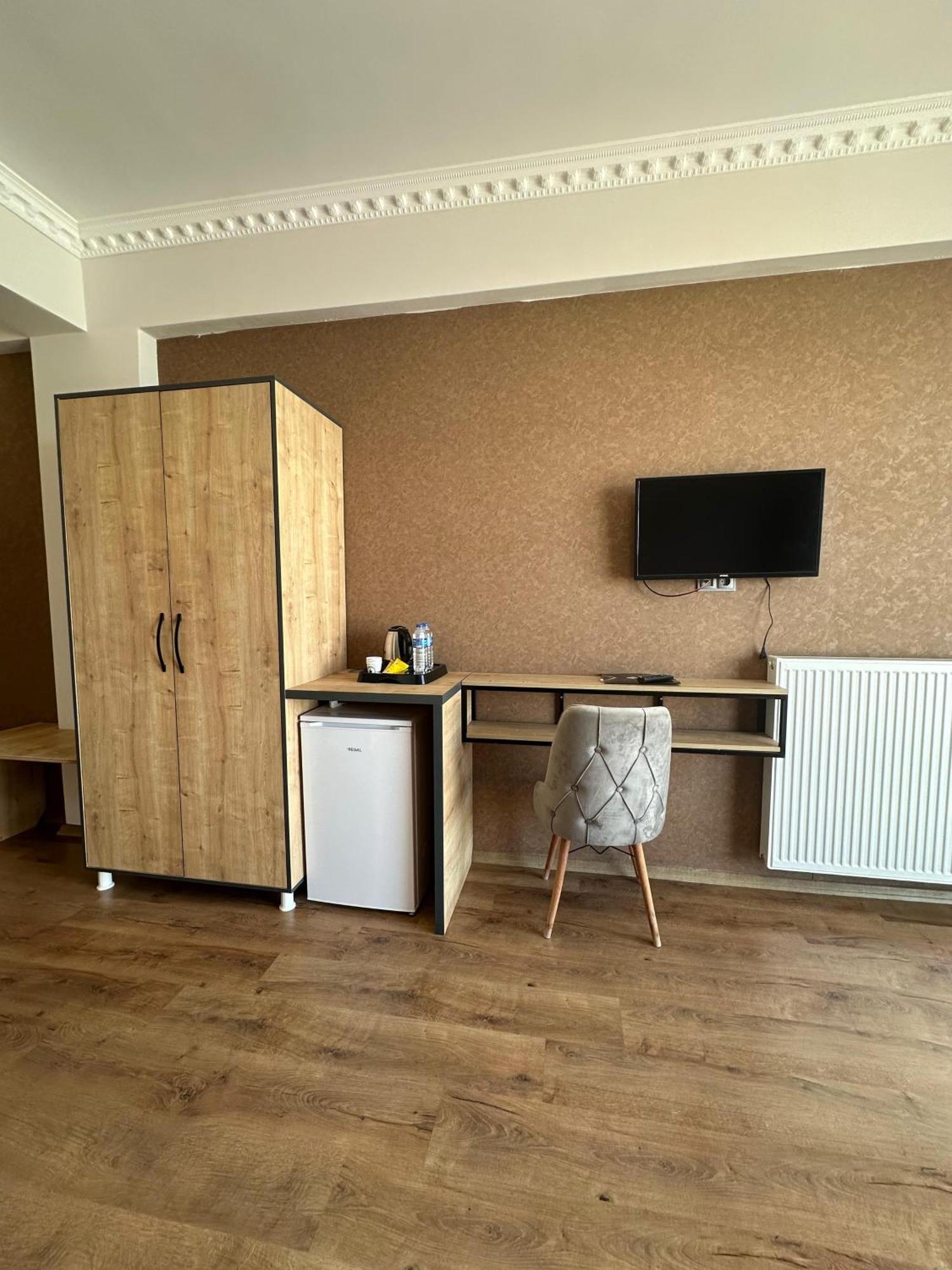 Orient Hotel Wan Zewnętrze zdjęcie